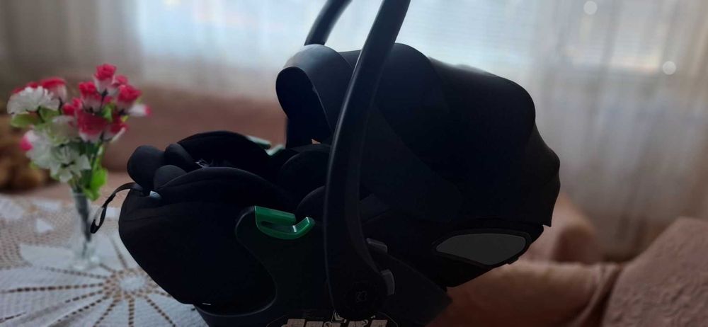 KIKKA BOO Стол за кола-кошница I-TRAIL I-SIZE (40-87 см) BLACK