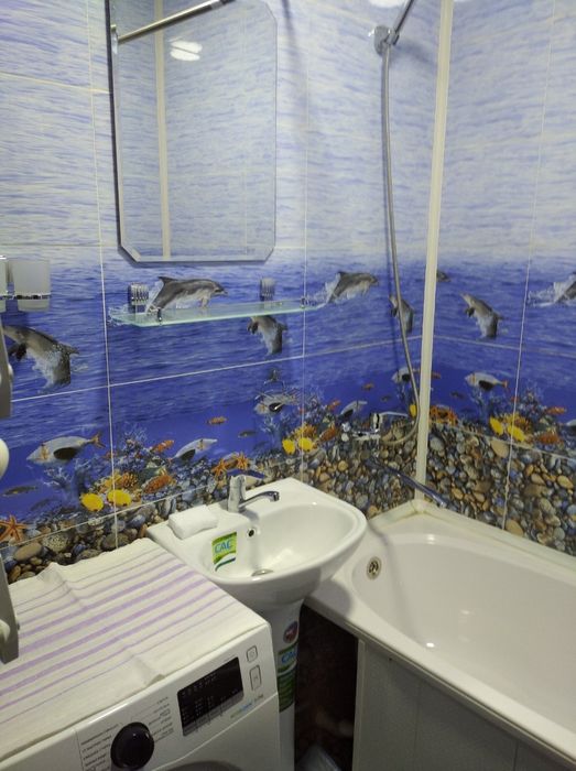 Продаётся на Чиланзаре 1/4/4 От собственника.