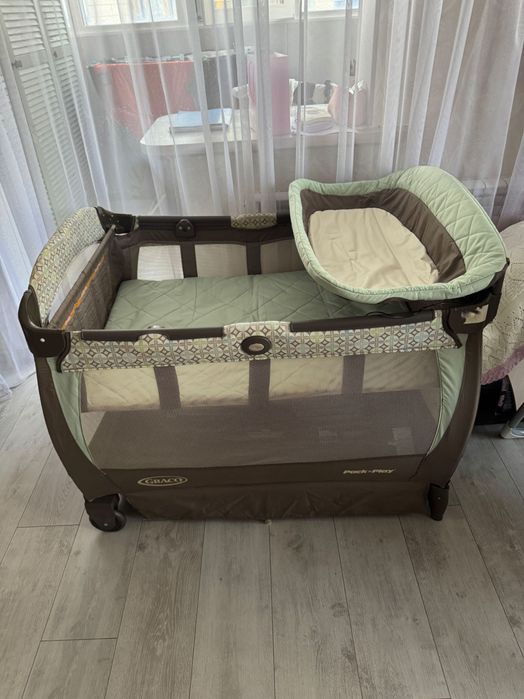Продам кроватку трансформер Graco Pack Play
