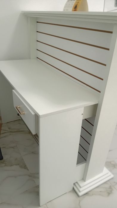 Ресепшын стол для офиса