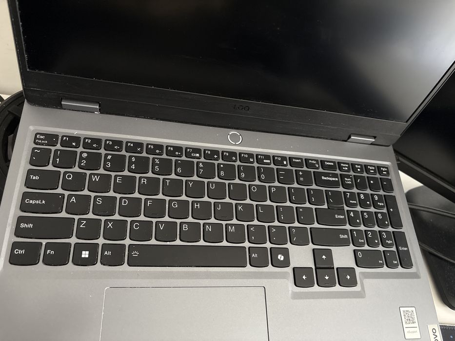 Laptop 4060 amd ryzen 7 7345HS (DOAR CASH!!)