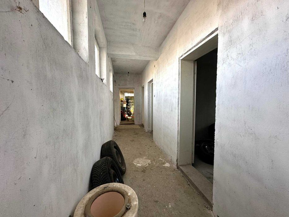 Продава се Промишлена сграда в с. Ресен, Област Велико Търново - 123 кв.м за 196 €/кв.м - Снимка #10