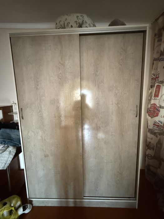 Продаю шкаф купе в хорошем состоянии