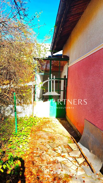 Продава се Къща в с. Глоговица, Област Перник - 80 кв.м за 320 €/кв.м - Снимка #18