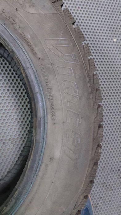 Продам зимний шины 185/65/15
