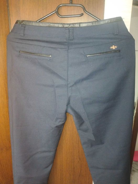 Pantaloni eleganti bleumarin dama.