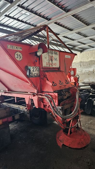 Пескоразбрасыватель Камаз