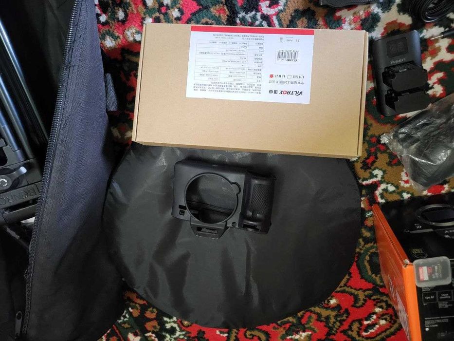 Sony A7 3 polniy komplekt Arzonga bervoraman pul zarir