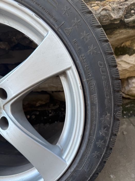 Джанти с гуми 235/45/R17