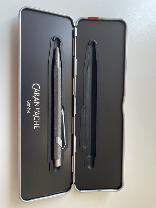 Химикалка Caran d’Ache