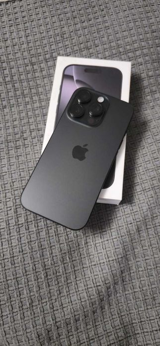 Продам IPhone 16 pro