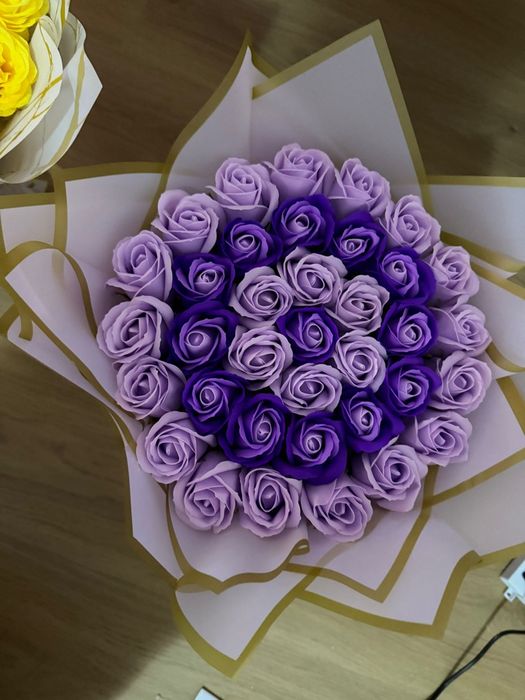 Buchete flori de săpun personalizabile