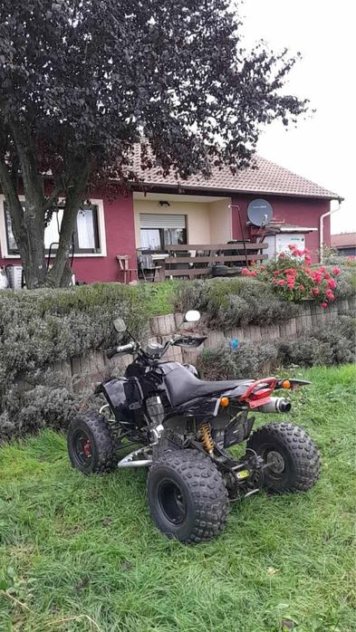 Vănd sau schimb Smc 250cc 4t