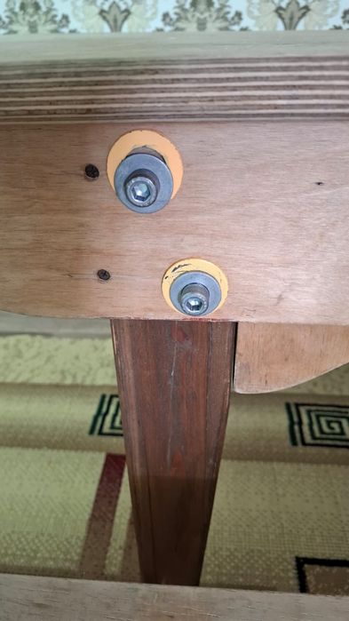 Стол с лавками……