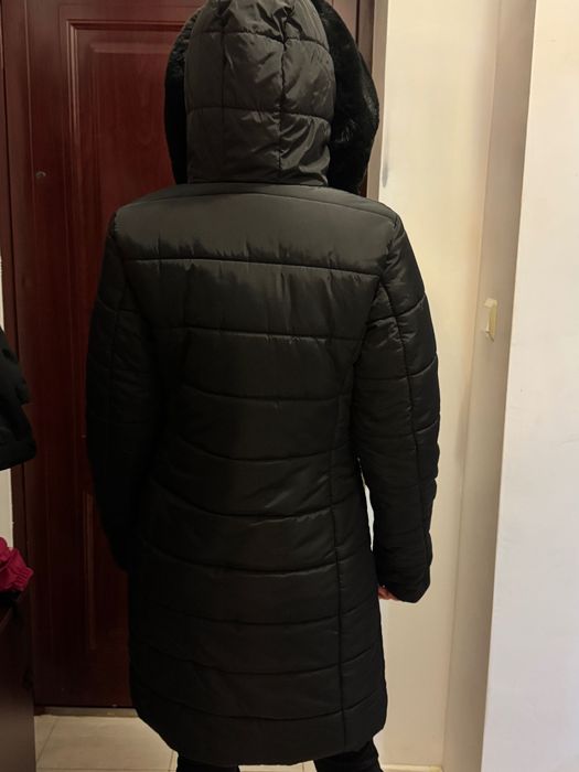 Зимно дамско яке с пух