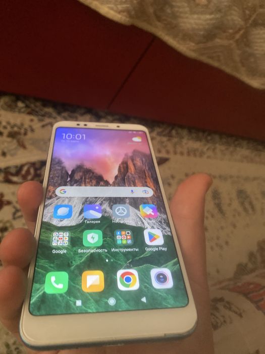 Телефон Remi а 5 плюс