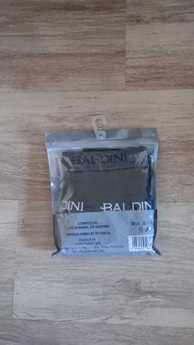 Ieftin (pret magazin 40 Ron) Set  Nou boxeri Baldini XL