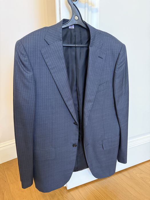 Продаю пиджак Caruso