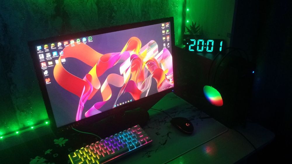 Продаю мини пк acer extensa