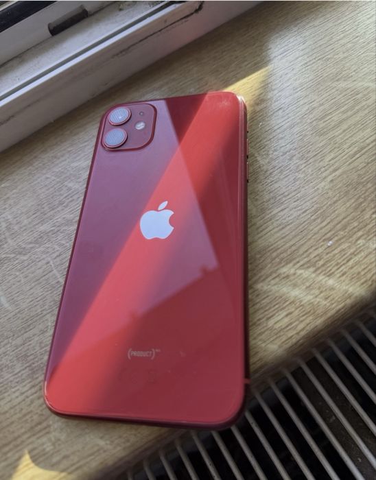 Iphone 11 Red, perfect functional