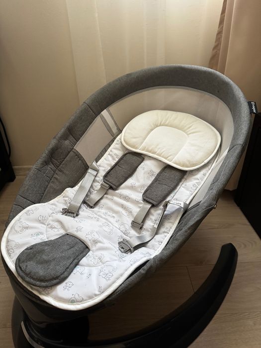 Vând leagăn electric nou născut și cadou perna ergonomica