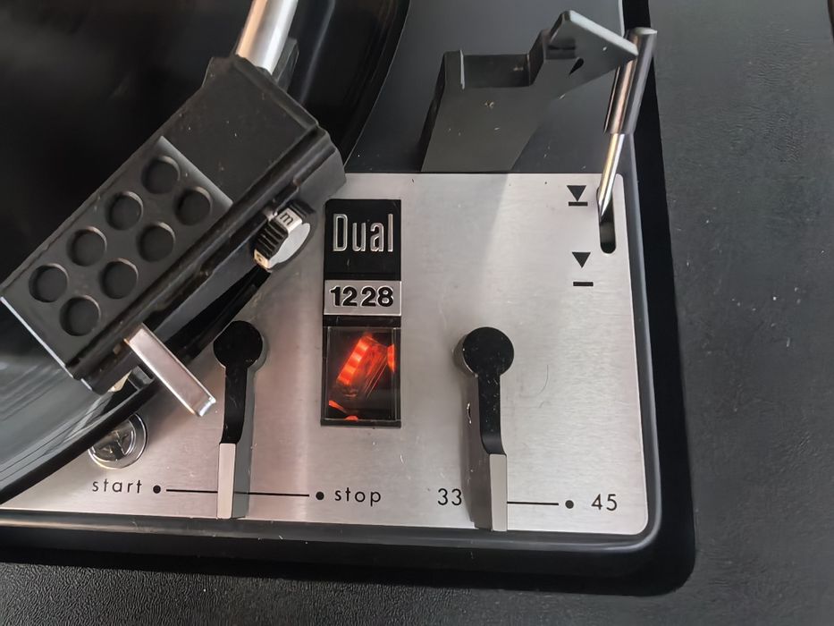 Pick up Dual CS 1226 si CS 1228