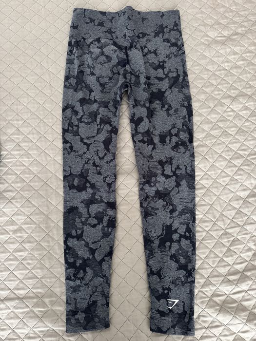 Спортни дрехи.