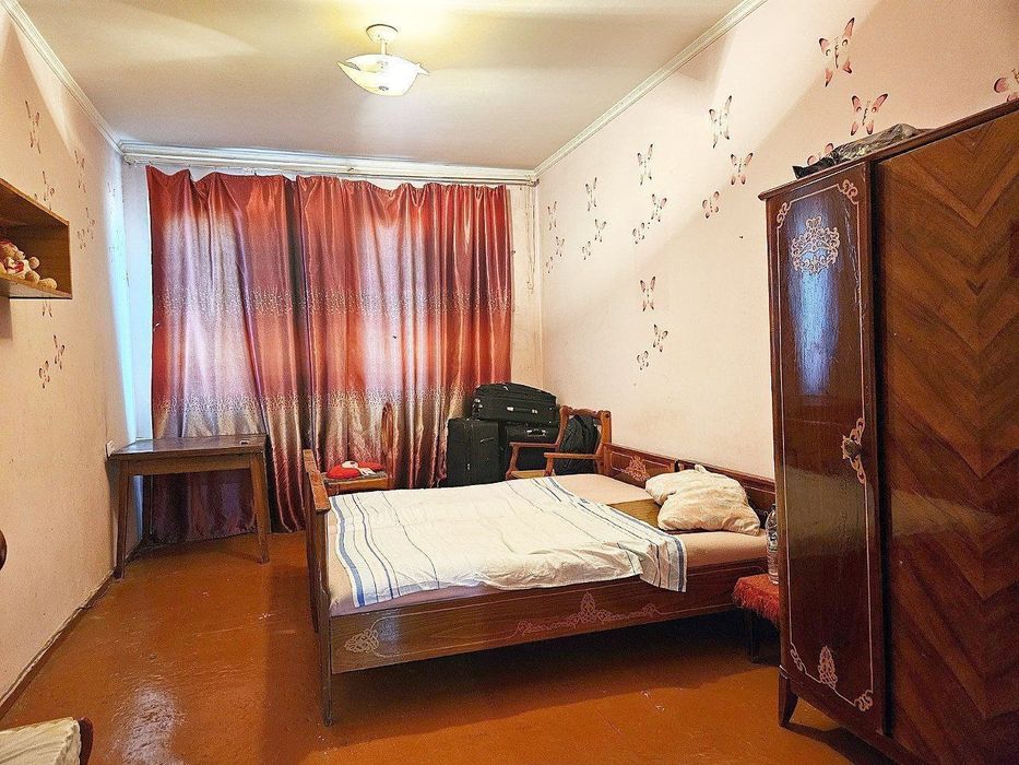 Продаётся квартира 2/4/4, Чиланзар 19, не торец, ор. заправка