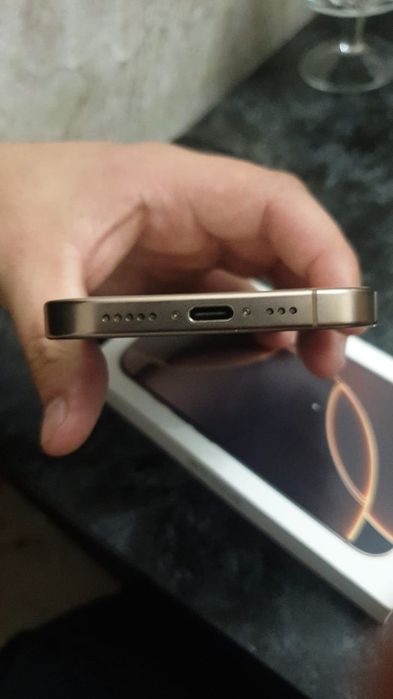 iPhone 16 Pro 256Gb