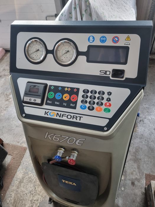 Titlu Aparat încărcat freon r134