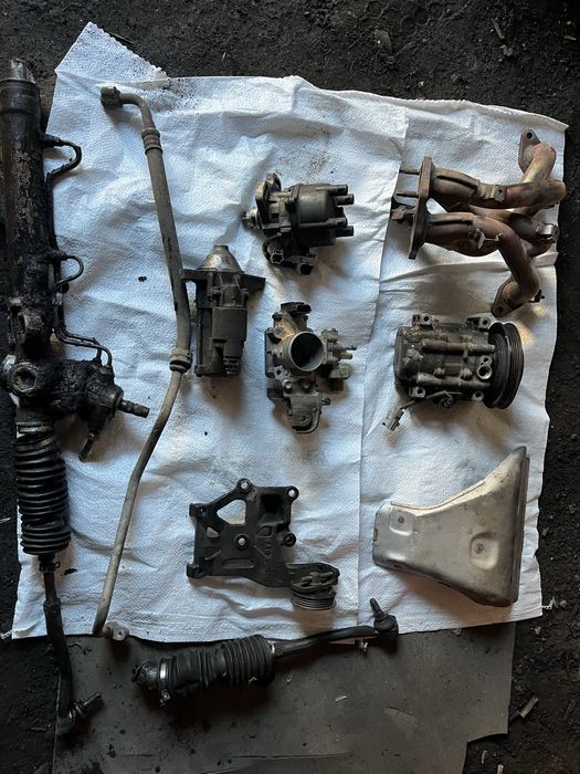 Запчасти тоета карина