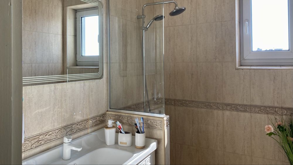 Дава се под наем Тристаен апартамент в Варна, Операта - 98 кв.м за 900 € - Снимка #7