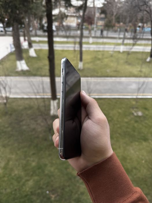 iphone 11 pro hamma joyi radnoy