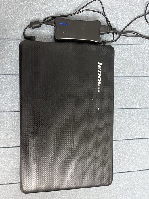 Ноудбук LENOVO сатылады