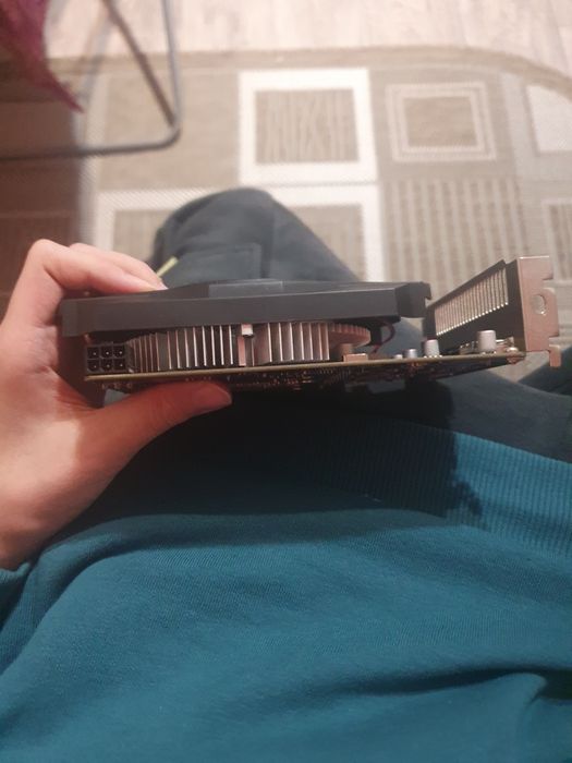 Видеокарта gtx 1050 geil 2gb