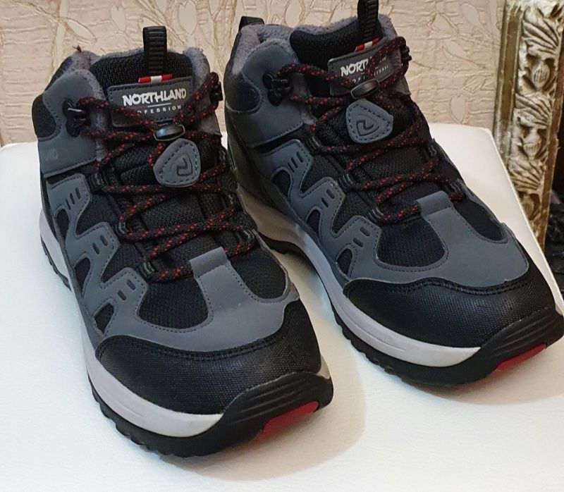 Ботинки на мальчика