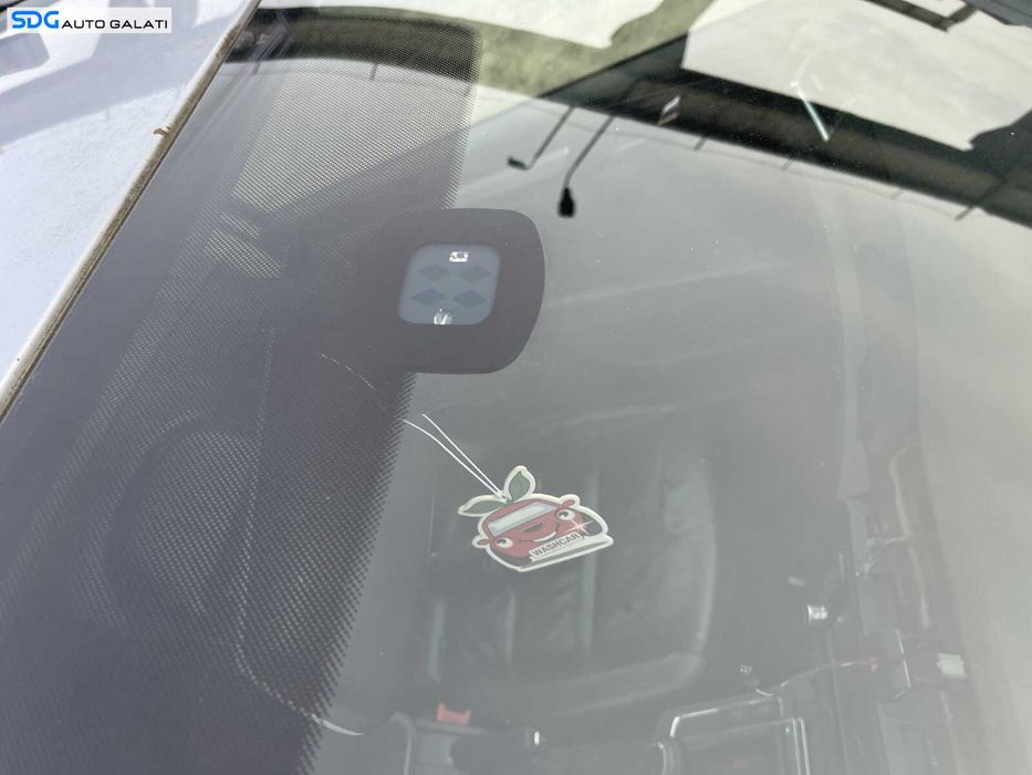 Parbriz Geam Sticla Original OEM cu Locas Senzor Ploaie Lumini Fara Incalzire Skoda Superb 2 2008 - 2015