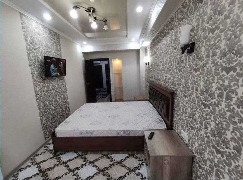 срочно Своя  ипотека 2в3х ком Ахмад Югнакий ттз метро эко базар