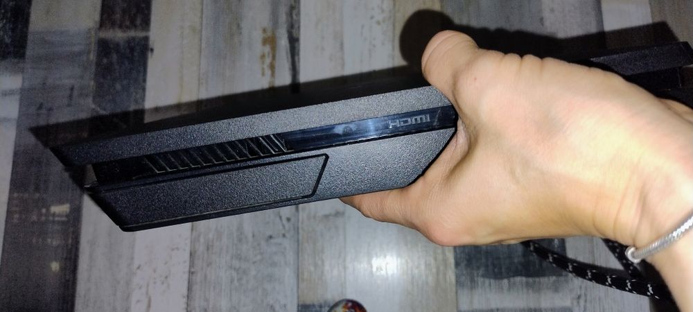 Playstation 4 slim 500gb
