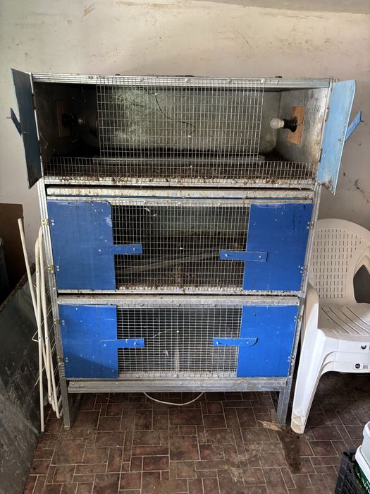 Клетки за отглеждане на пътпъдъци