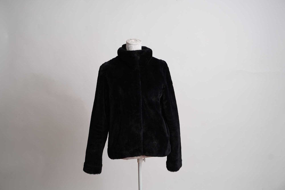 Blanita Hugo Boss, noua, Originala, S-M