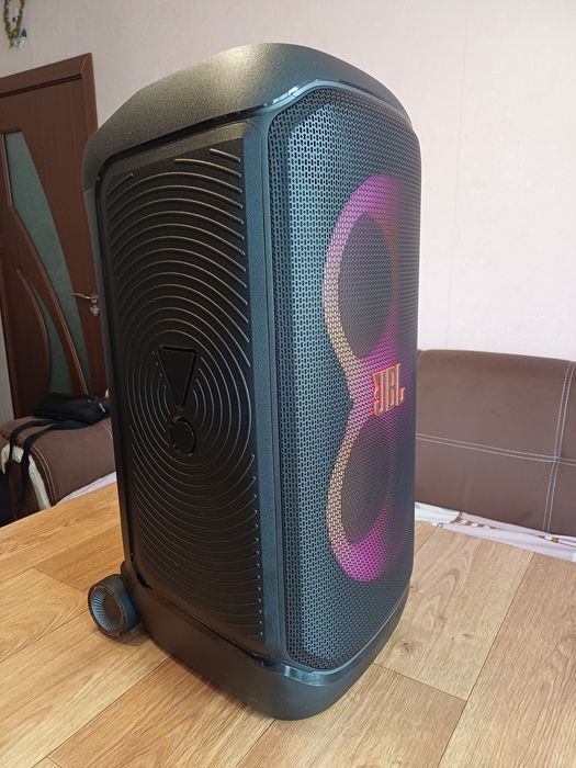JBL Partybox 320  Подвижна батерия, Гаранция