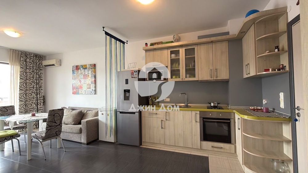 Продава се Двустаен апартамент в Черноморец - 70 кв.м за 2029 €/кв.м - Снимка #2