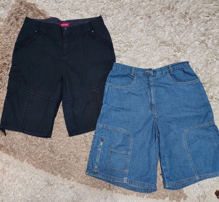 Продам джинсовые шорты
