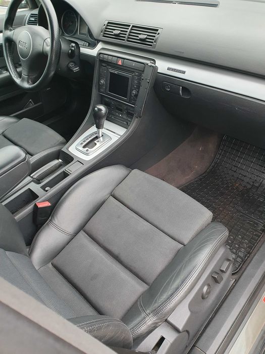 АUDI A4 AVANT 3.0 БЕНЗИН ГАЗ Sline Във много добро състояние