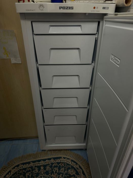 Б/у морозильник POZIS