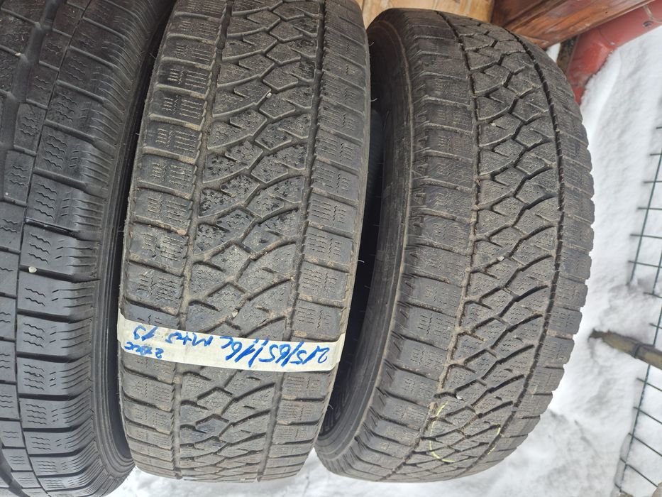 Vând cauciucuri 215/65/16 C M+S 2și2 buc imp Germania