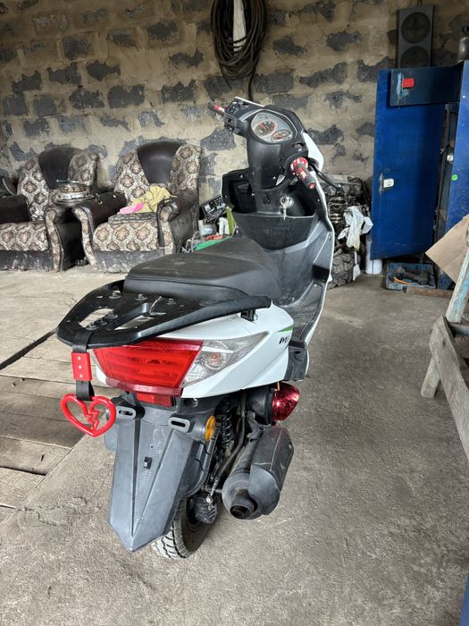 Продаю м8 мапед п