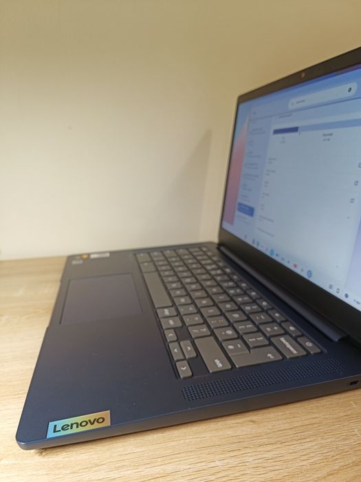 Laptop Lenovo slim 3 Chromebook 14''