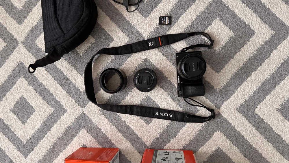 Sony A6000 plus accesorii